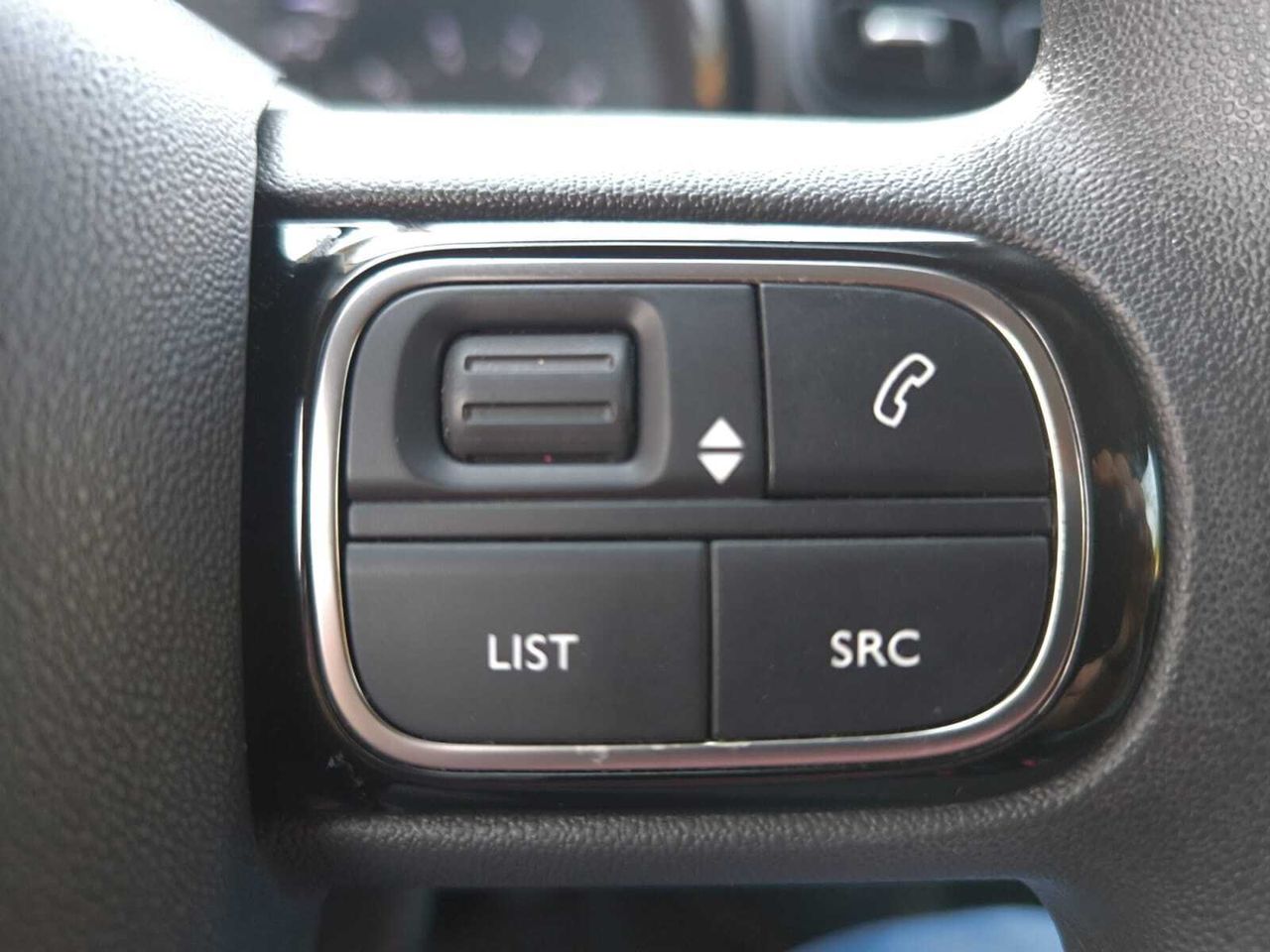 Citroën C3 C SERIES PURE TECH 83 CV  - Foto 2