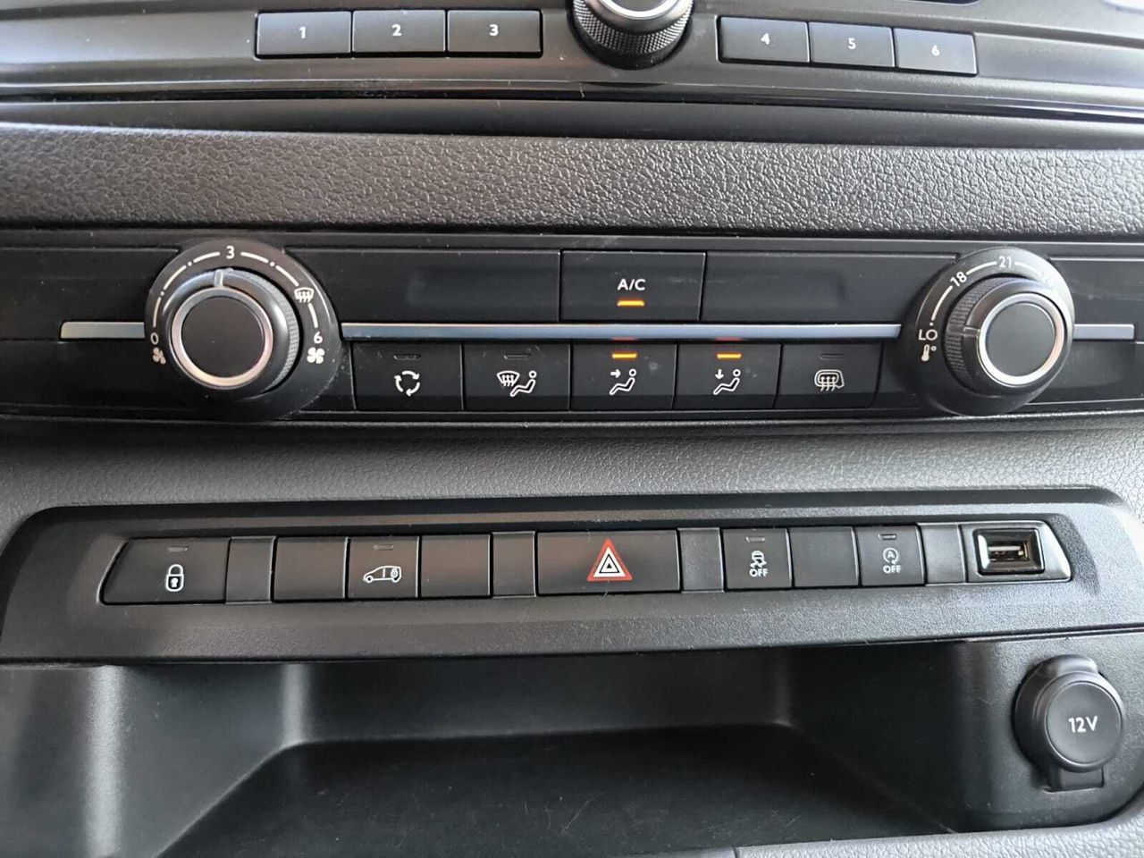 Citroën Jumpy TALLA M BLUE HDI 120 CV 6V CONTROL  - Foto 2