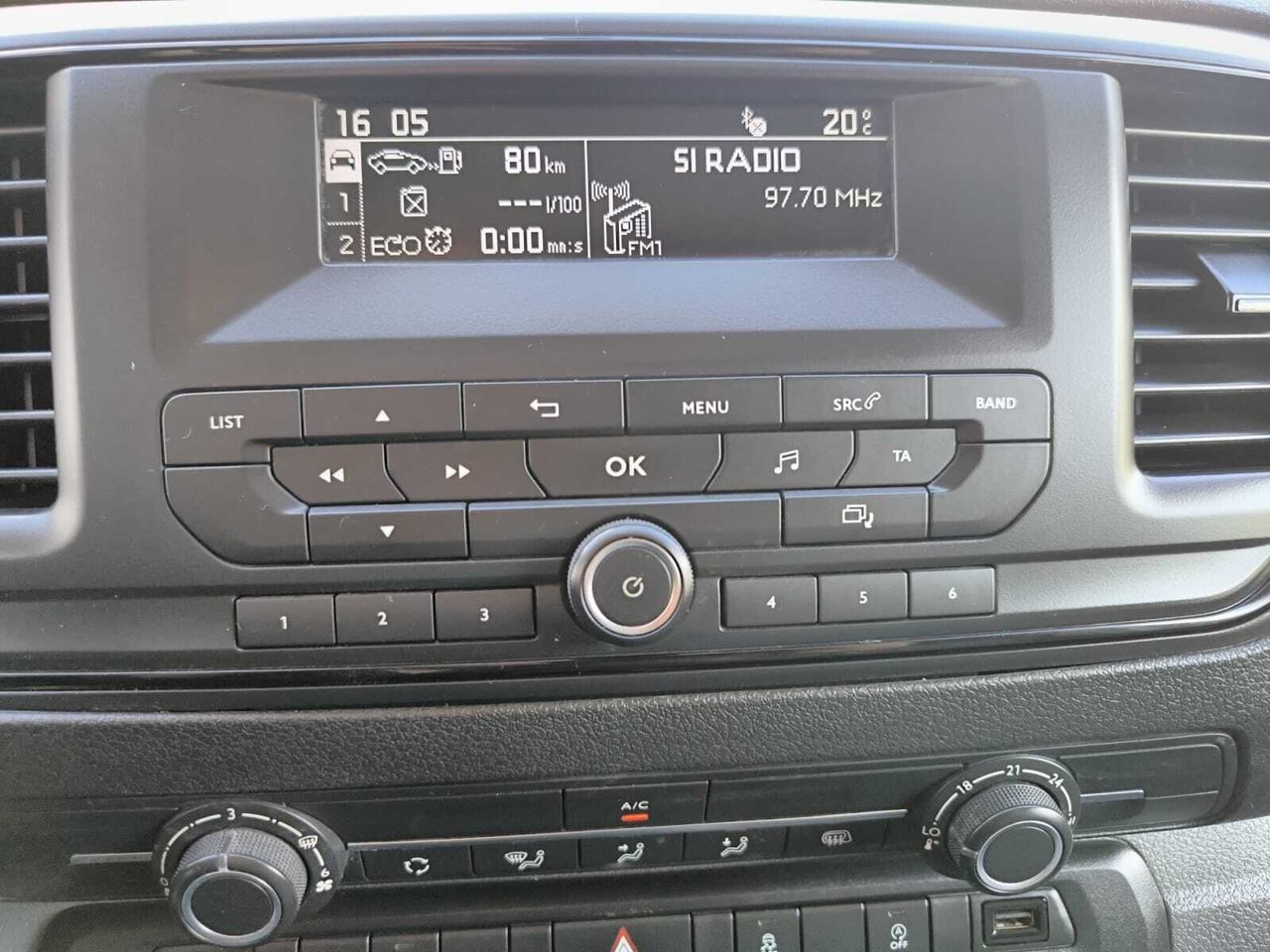 Citroën Jumpy TALLA M BLUE HDI 120 CV 6V CONTROL  - Foto 2