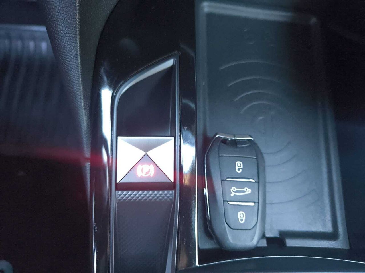 DS DS 3 CROSSBACK PURE TECH AUTOMATICO PERFORMANCE  - Foto 2