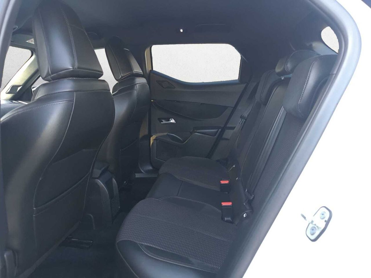 DS DS 3 CROSSBACK PURE TECH AUTOMATICO PERFORMANCE  - Foto 2