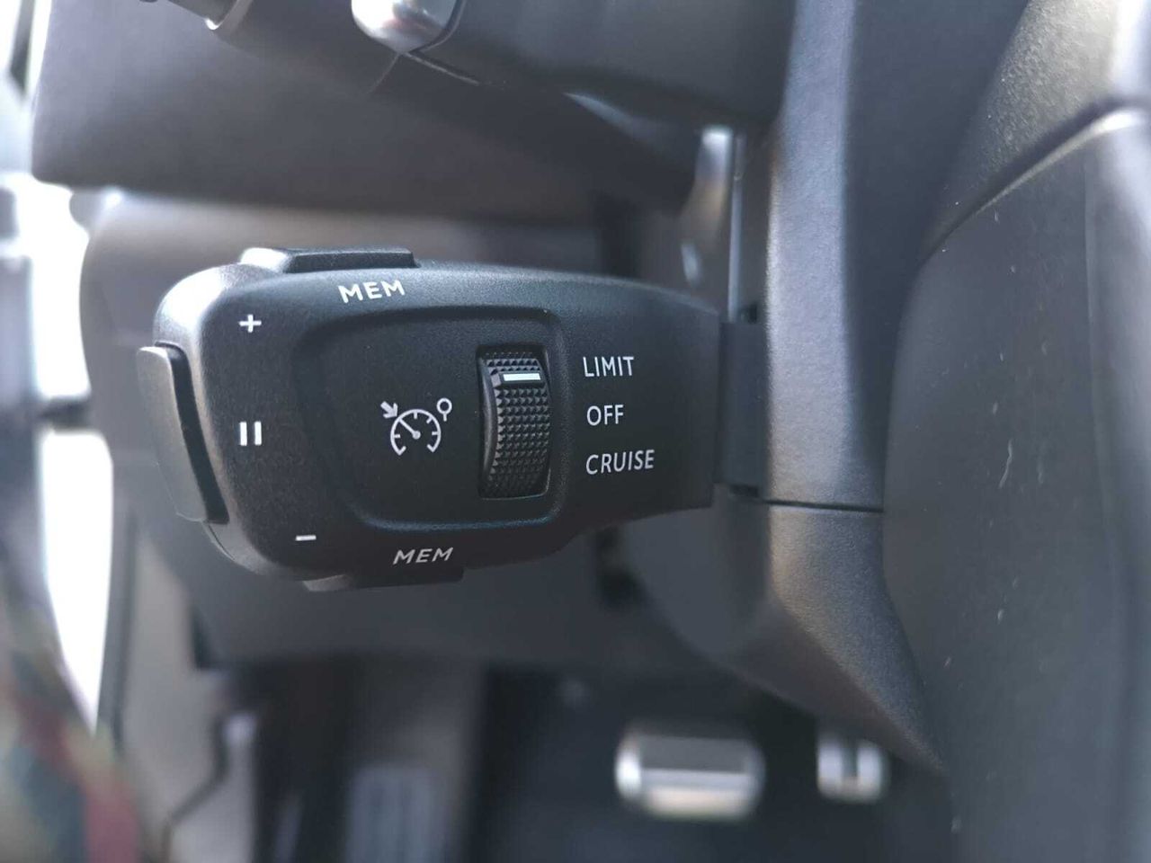 DS DS 3 CROSSBACK PURE TECH AUTOMATICO PERFORMANCE  - Foto 2