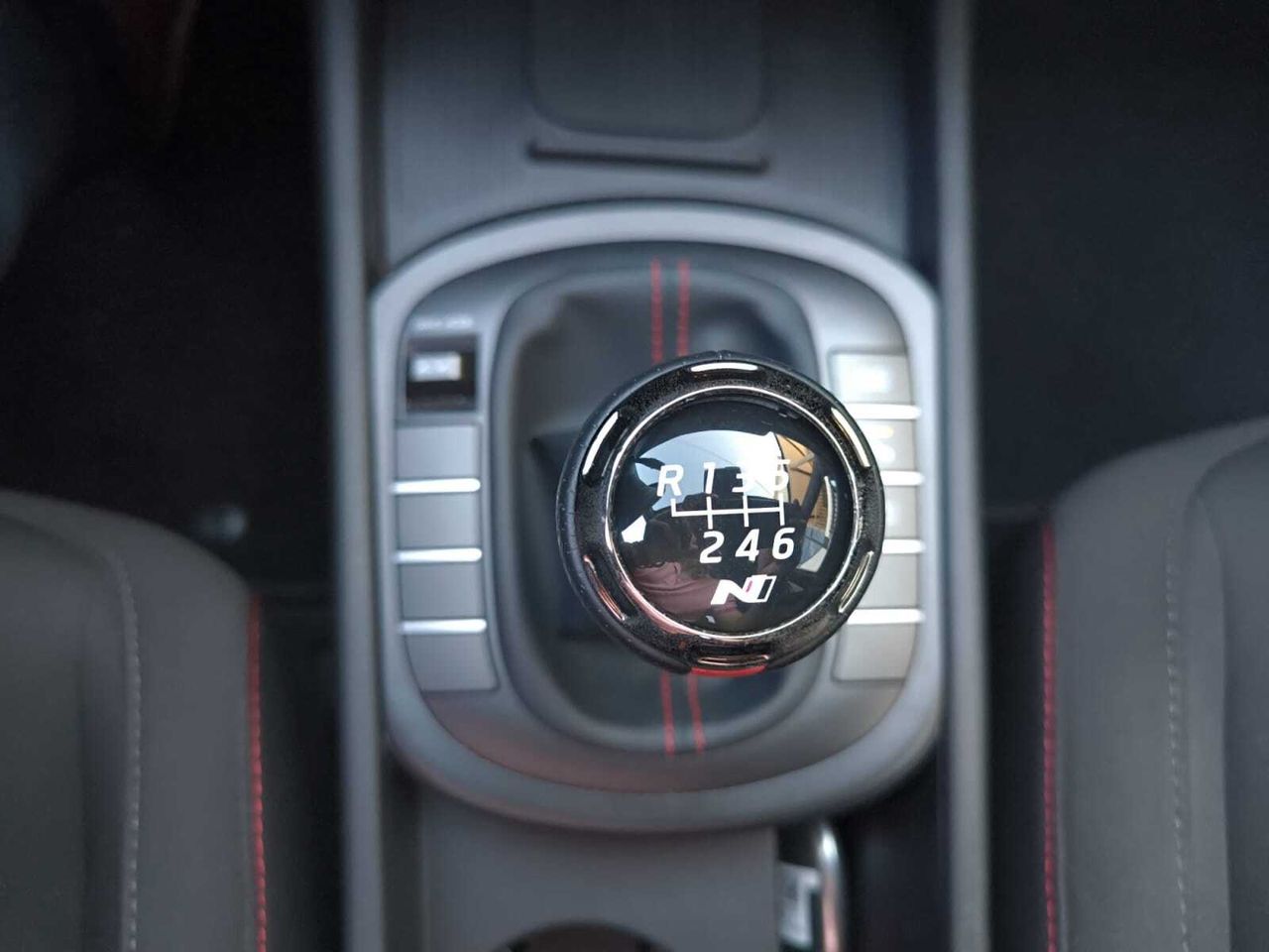 Hyundai Kona 1.0 TGDI 48 V N LINE 4X2 120 CV  - Foto 2