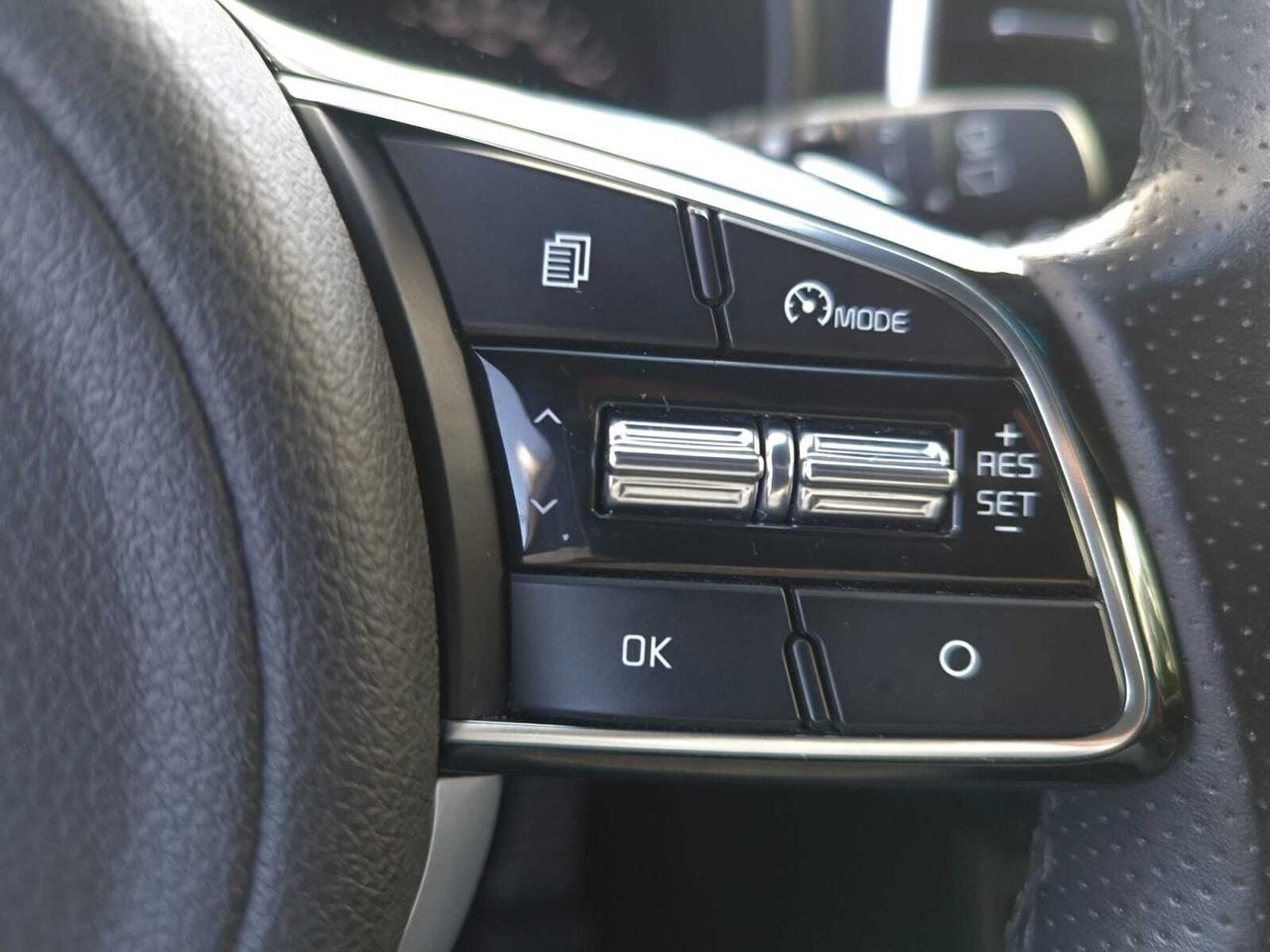 Kia Sportage 1.6 TGDI 180 CV GT LINE  - Foto 2