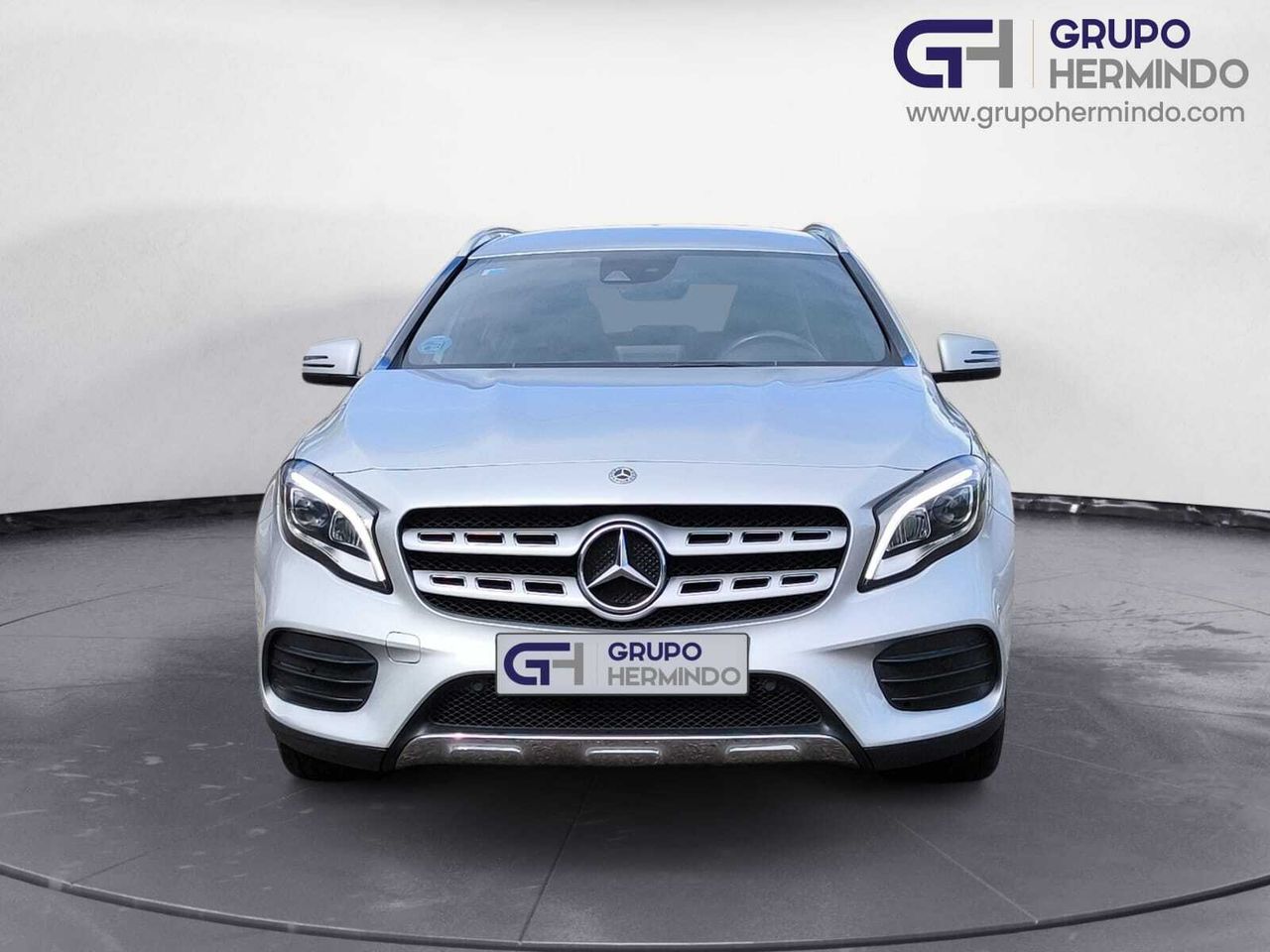 Mercedes GLA 200 D AMG LINE + PAQ ADVANTAGE+ SMARTPHONE INTEGRADO  - Foto 2