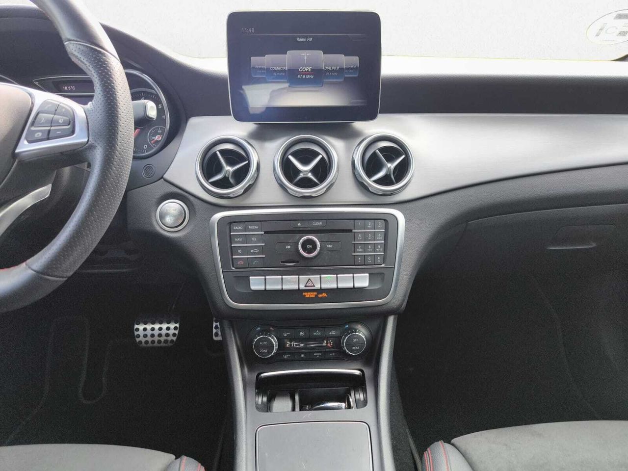 Mercedes GLA 200 D AMG LINE + PAQ ADVANTAGE+ SMARTPHONE INTEGRADO  - Foto 2