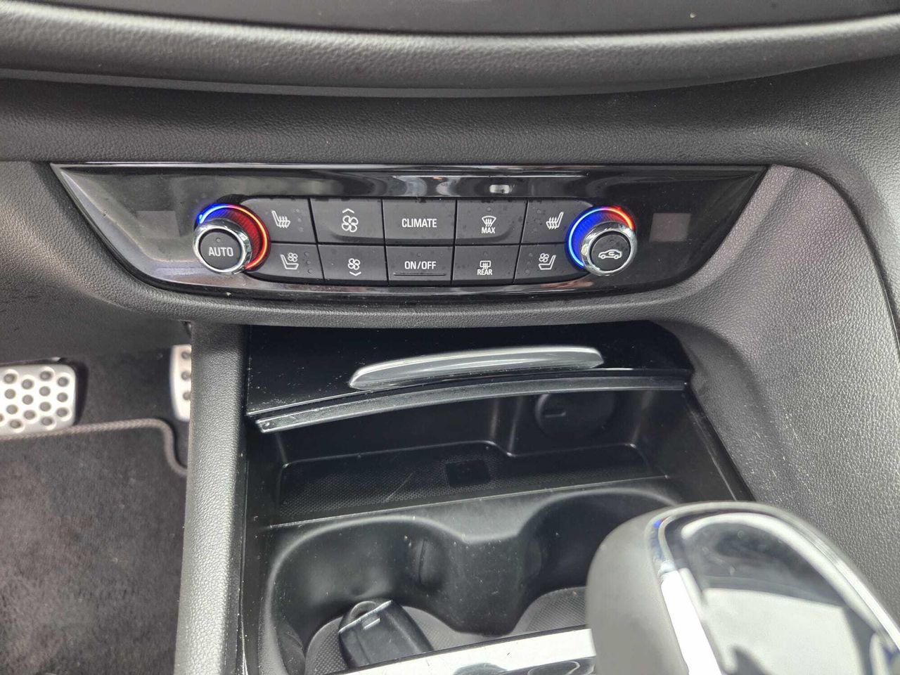 Opel Insignia  ST GS LINE PLUS 2.0 D DVH 130 KW AT8  - Foto 2