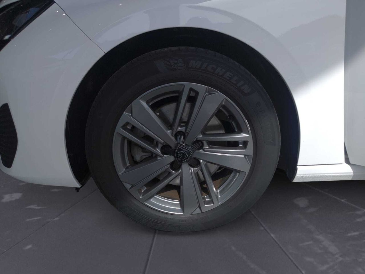 Peugeot 308 ACTIVE PACK BLUE HDI 130 CV  - Foto 2