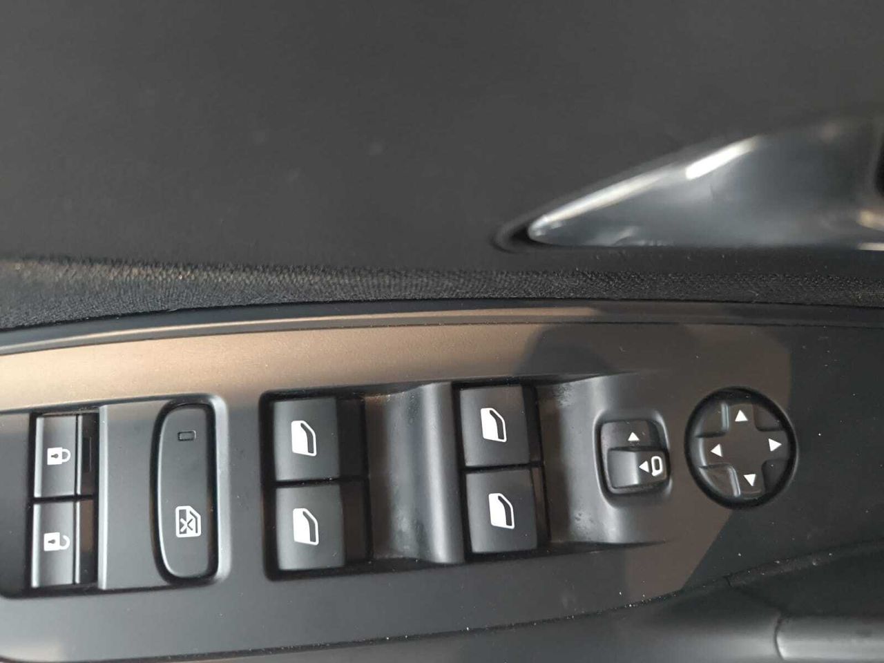 Peugeot 308 ACTIVE PACK BLUE HDI 130 CV  - Foto 2