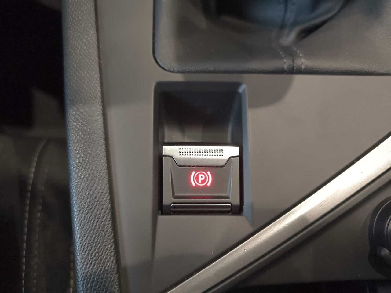 Peugeot 308 ACTIVE PACK BLUE HDI 130 CV  - Foto 2