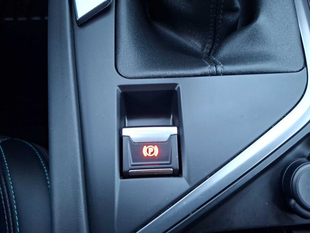 Peugeot 308 SW ALLURE BLUE HDI 130 CV  - Foto 2