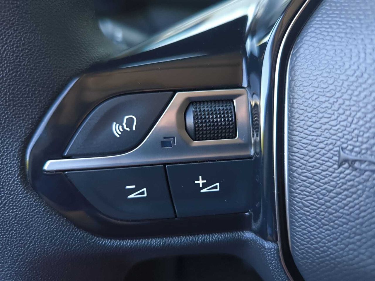 Peugeot Partner FG PREMIUM STANDAR 600 KG BLUE HDI 100 CV  - Foto 2