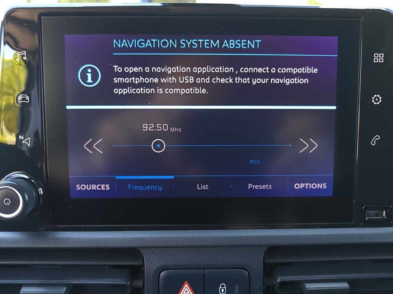 Peugeot Partner FG PREMIUM STANDAR 600 KG BLUE HDI 100 CV  - Foto 2