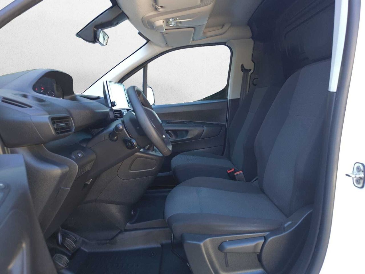 Peugeot Partner FG PREMIUM STANDAR 600 KG BLUE HDI 100 CV  - Foto 2