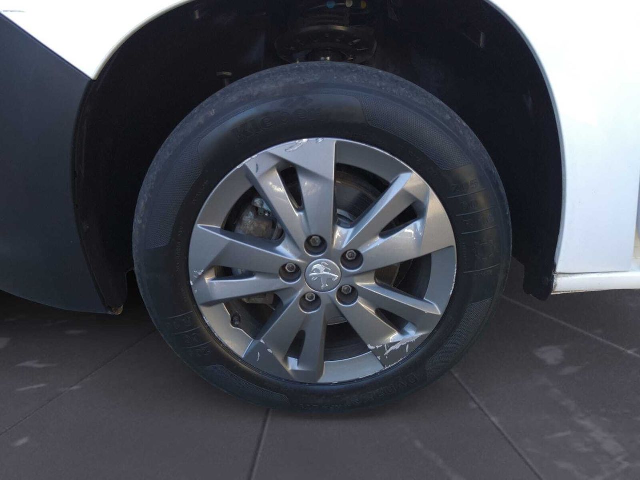 Peugeot Partner FG PREMIUM STANDAR 600 KG BLUE HDI 100 CV  - Foto 2