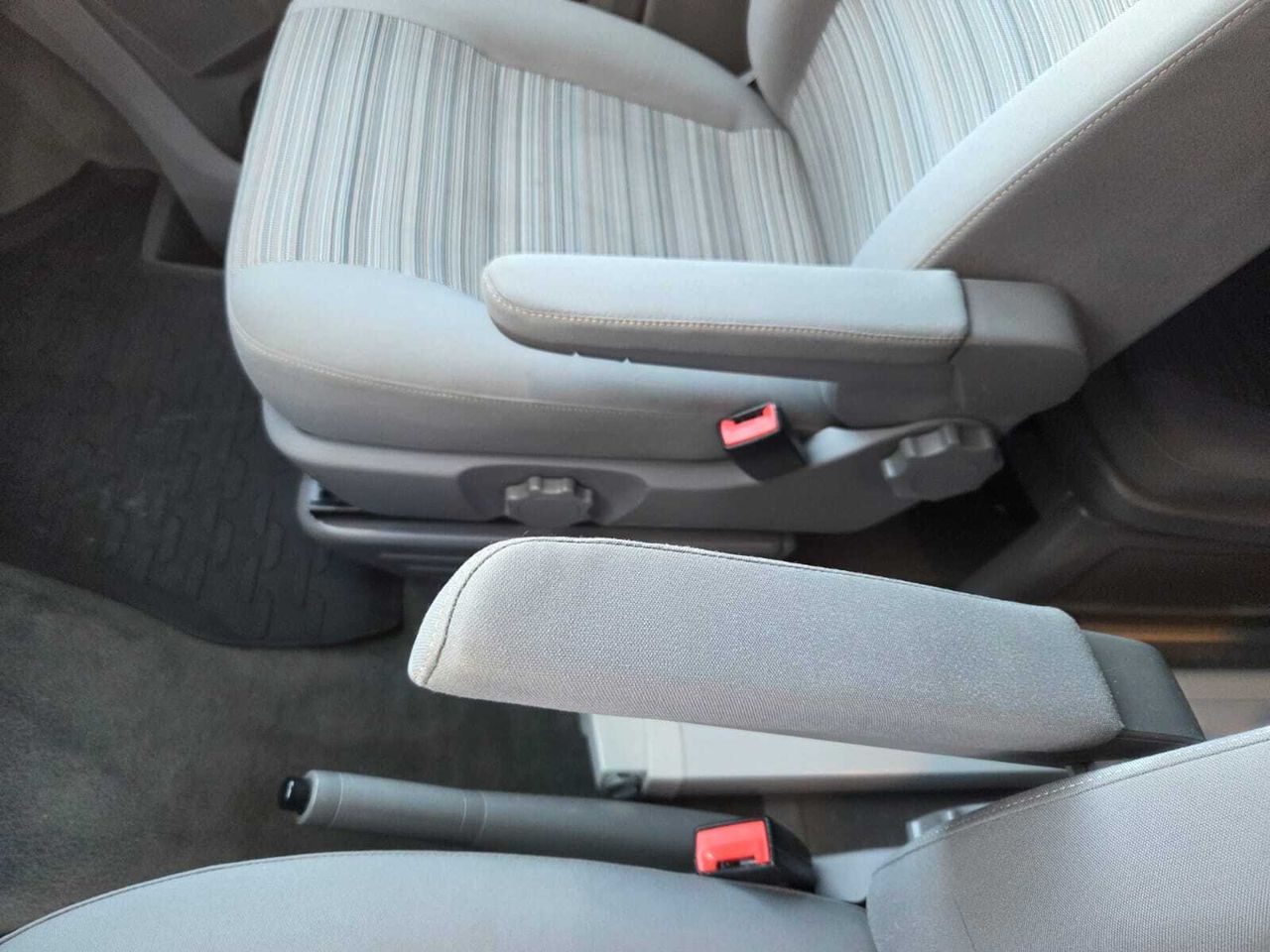 Volkswagen California BEACH TOUR TDI 146 KW 198 CV BMT DSG 7 PLAZAS  - Foto 2