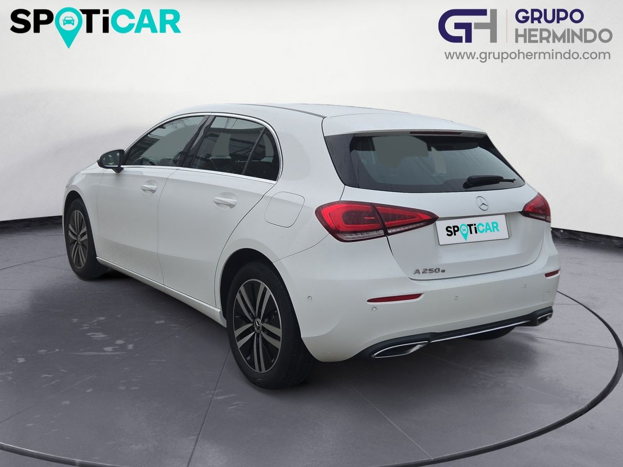 Mercedes Clase A 250 e +PAQ ADVANTAGE+SMARTPHONE INT  - Foto 2