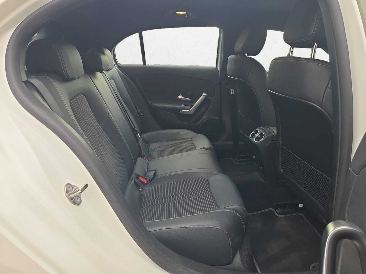 Mercedes Clase A 250 e +PAQ ADVANTAGE+SMARTPHONE INT  - Foto 2