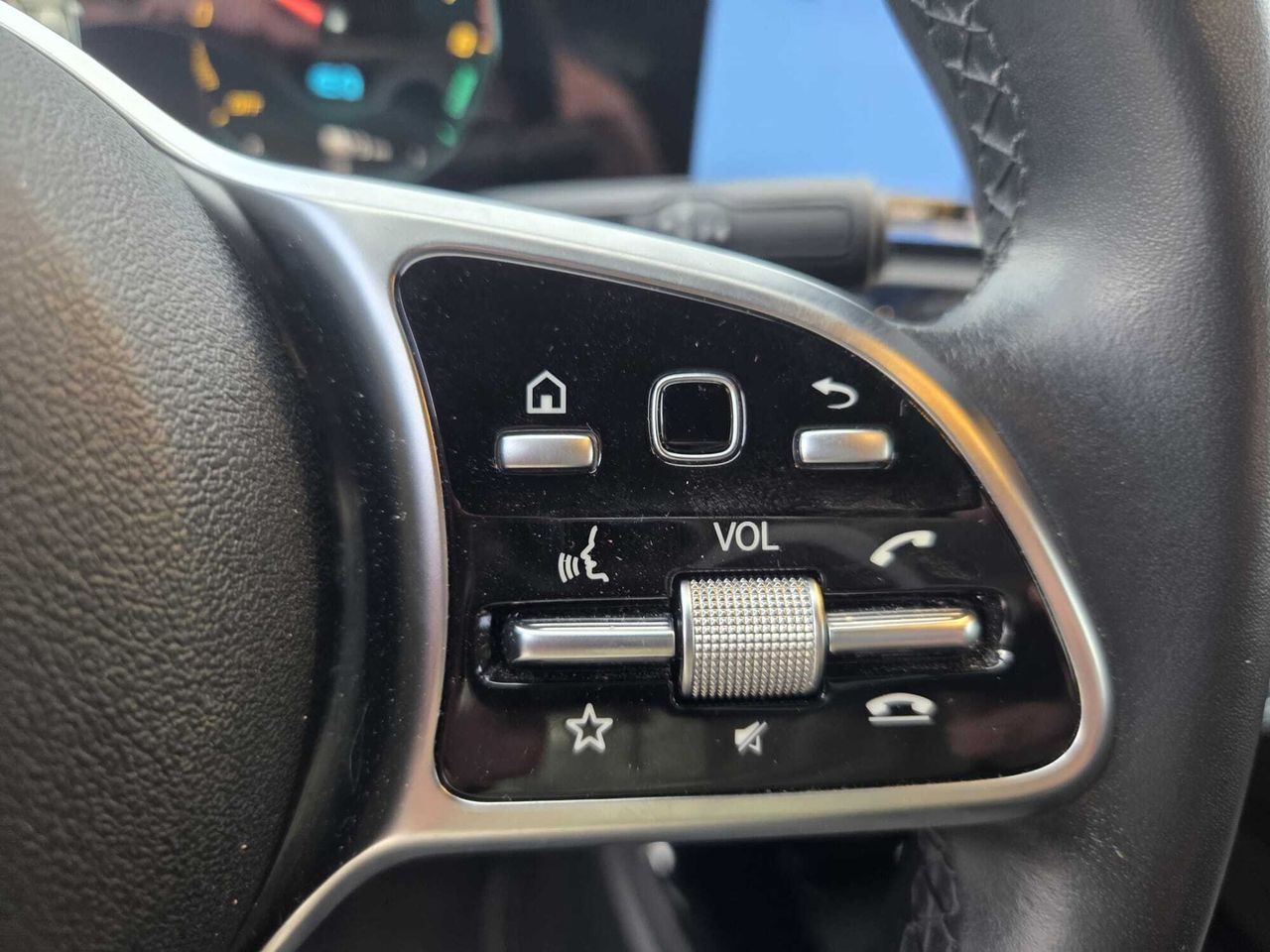 Mercedes Clase A 250 e +PAQ ADVANTAGE+SMARTPHONE INT  - Foto 2