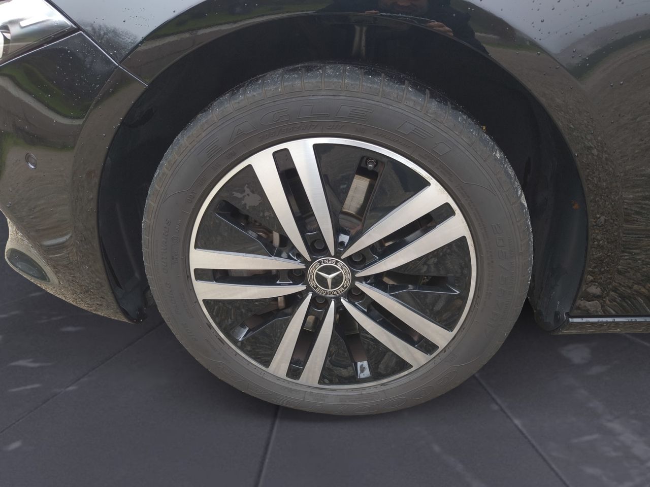 Mercedes Clase A 250 e +PAQ ADVANTAGE+SMARTPHONE INT  - Foto 2