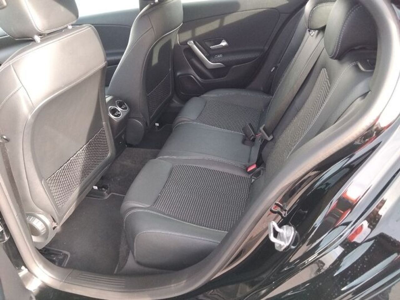 Mercedes Clase A 250 e +PAQ ADVANTAGE+SMARTPHONE INT  - Foto 2