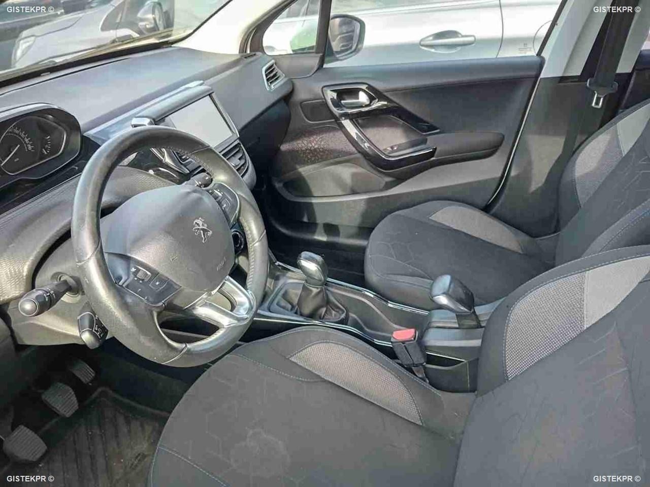 Peugeot 2008 SIGNATURE BLUE HDI 100 CV   - Foto 2