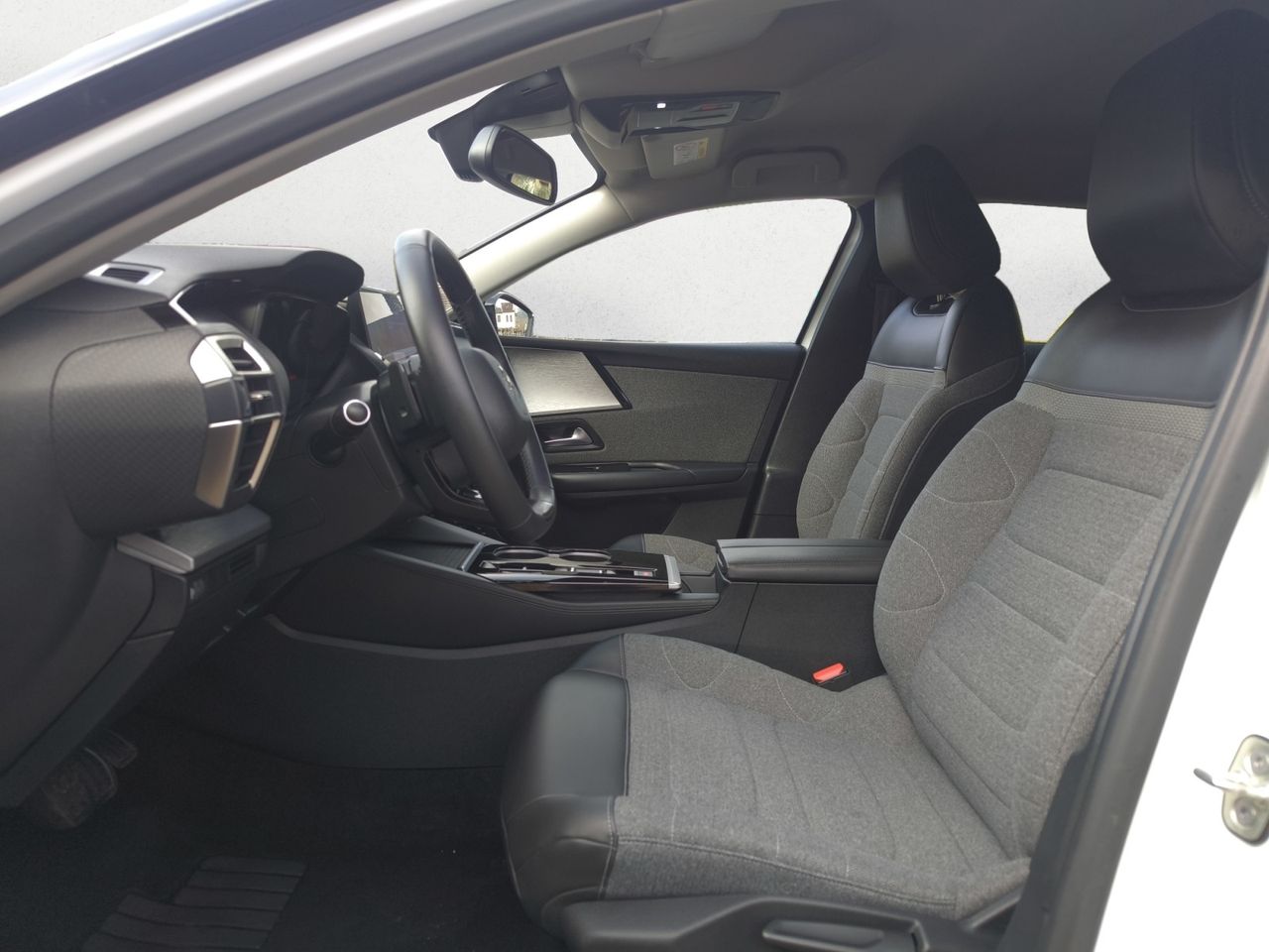 Citroën C5 X PURE TECH 130 CV EAT8 FEEL PACK  - Foto 2