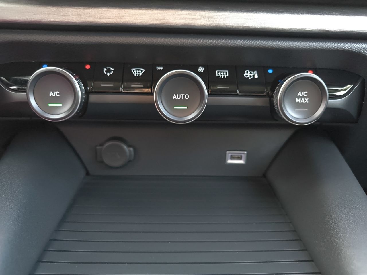 Citroën C5 X PURE TECH 130 CV EAT8 FEEL PACK  - Foto 2