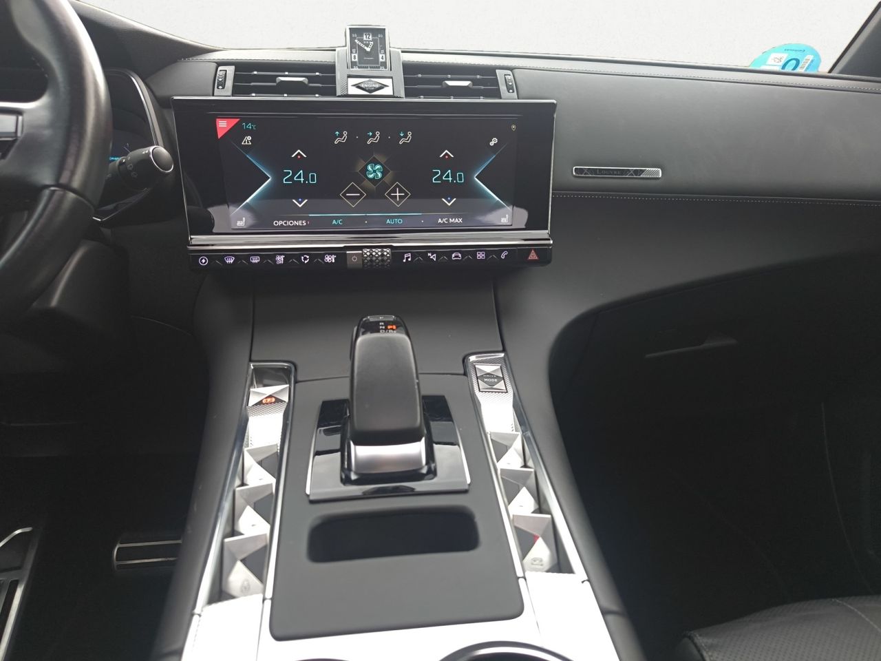 DS DS 7 Crossback CROSSBACK E TENSE 300 4X4 LOUVRE  - Foto 2