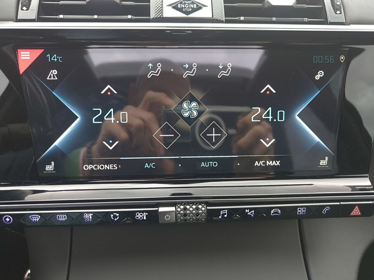 DS DS 7 Crossback CROSSBACK E TENSE 300 4X4 LOUVRE  - Foto 2