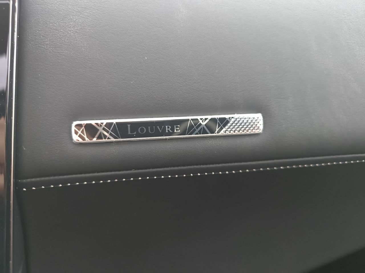 DS DS 7 Crossback CROSSBACK E TENSE 300 4X4 LOUVRE  - Foto 2