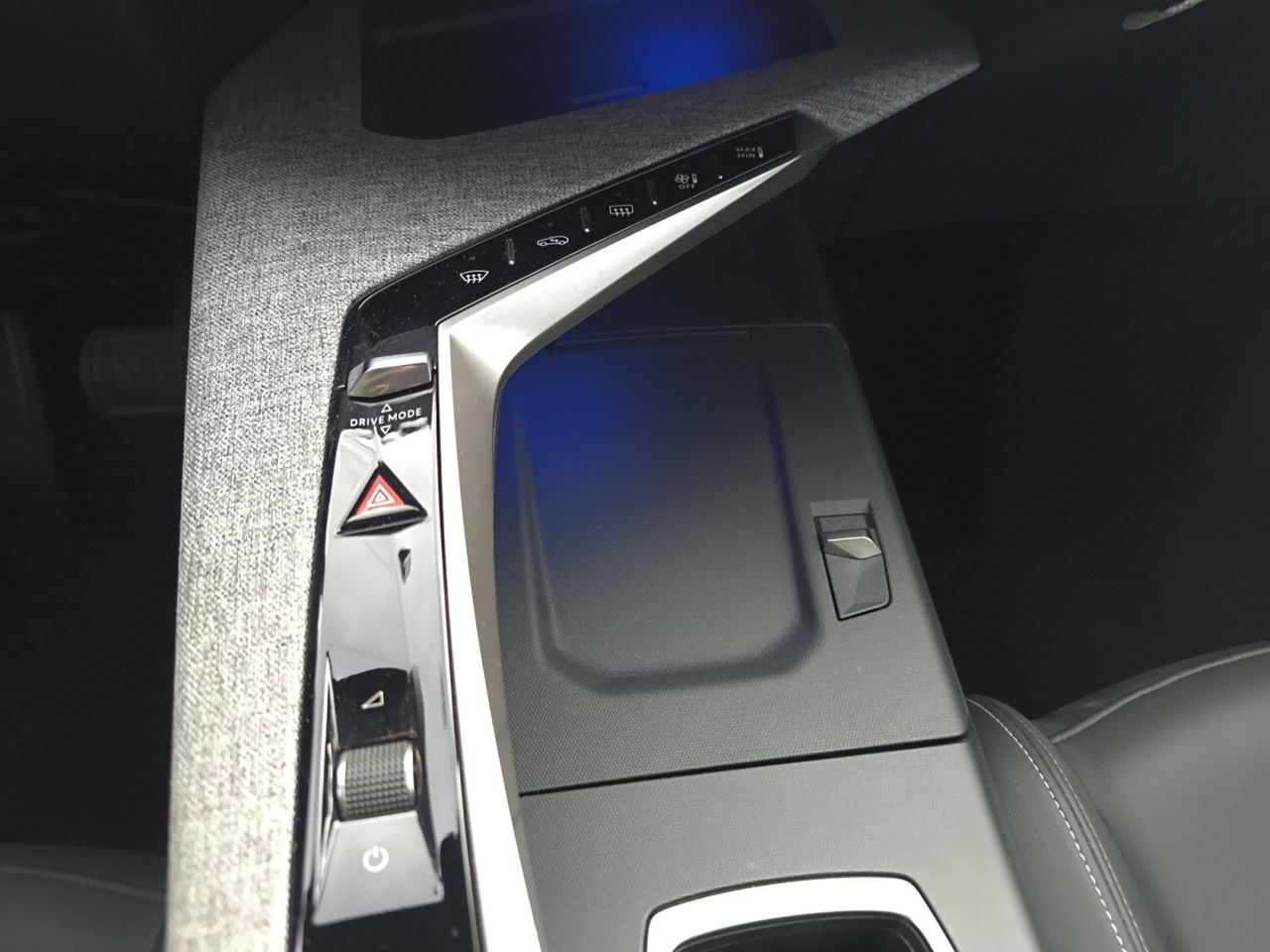 Peugeot 3008 Hybrid ALLURE HYBRID 136 e DCS6  - Foto 2