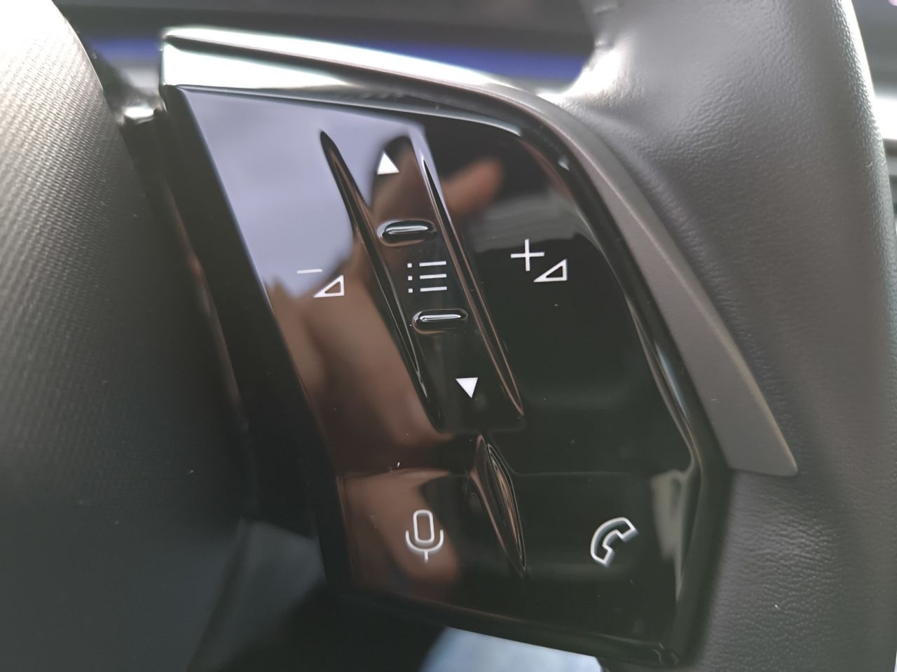 Peugeot 3008 Hybrid ALLURE HYBRID 136 e DCS6  - Foto 2