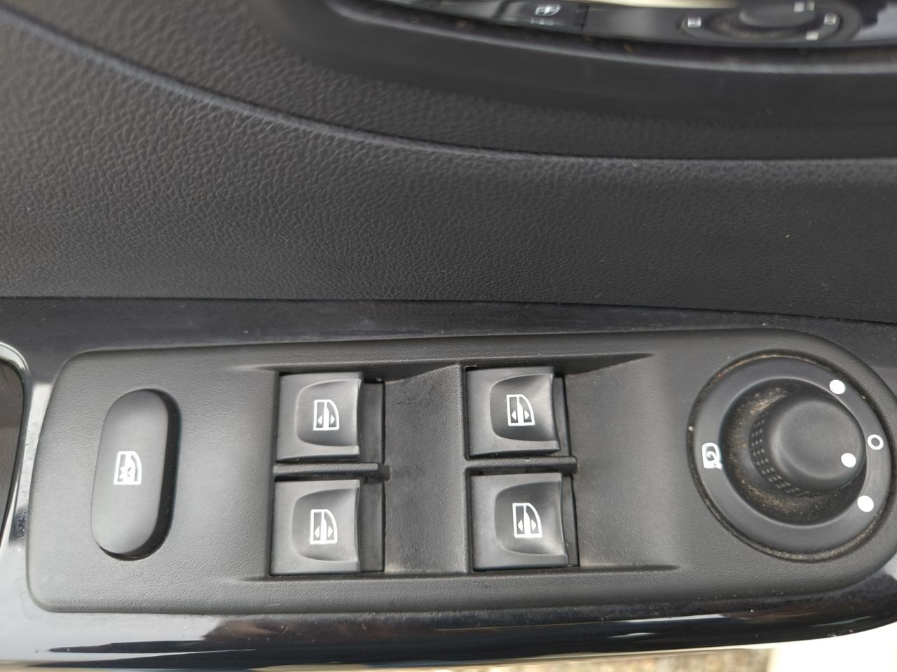 Renault Captur LIFE ENERGY TCE  - Foto 2