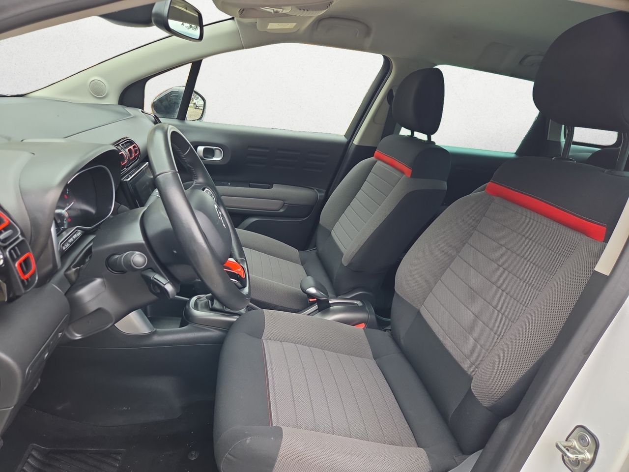 Citroën C3 Aircross SHINE BLUE HDI 100 CV - Foto 2