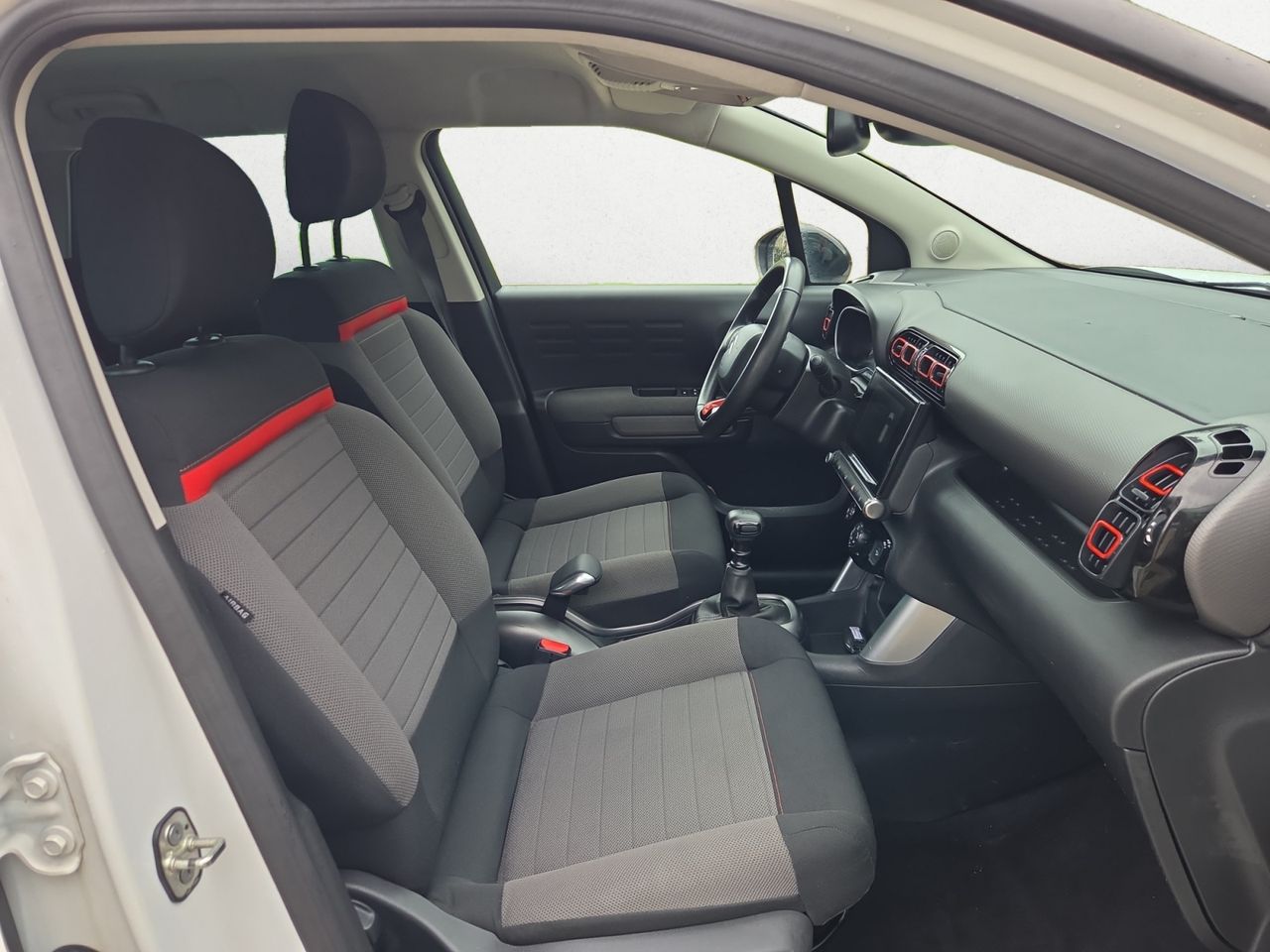 Citroën C3 Aircross SHINE BLUE HDI 100 CV - Foto 2