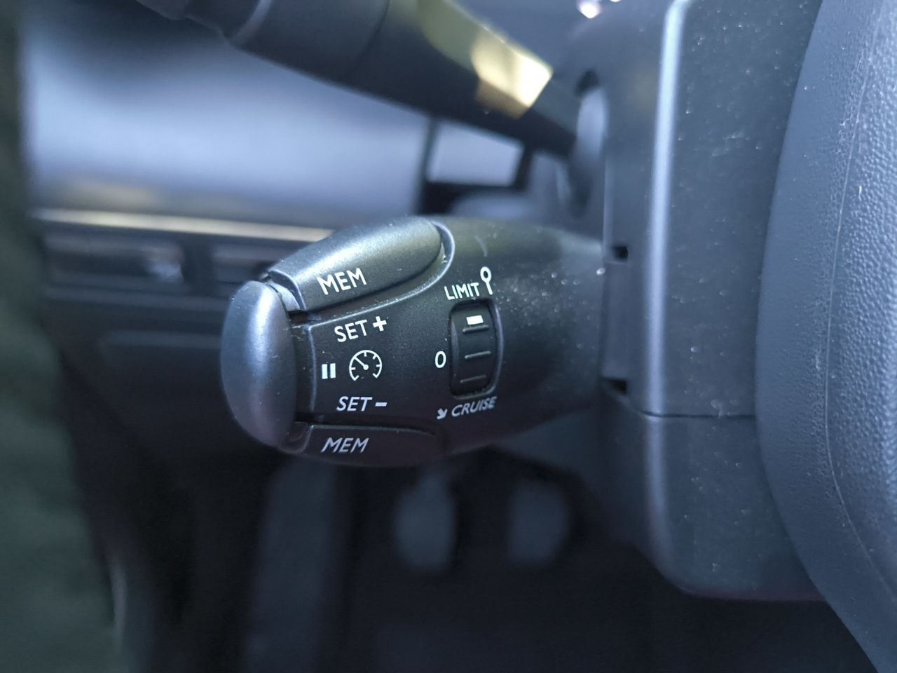 Citroën C3 Aircross SHINE BLUE HDI 100 CV  - Foto 2