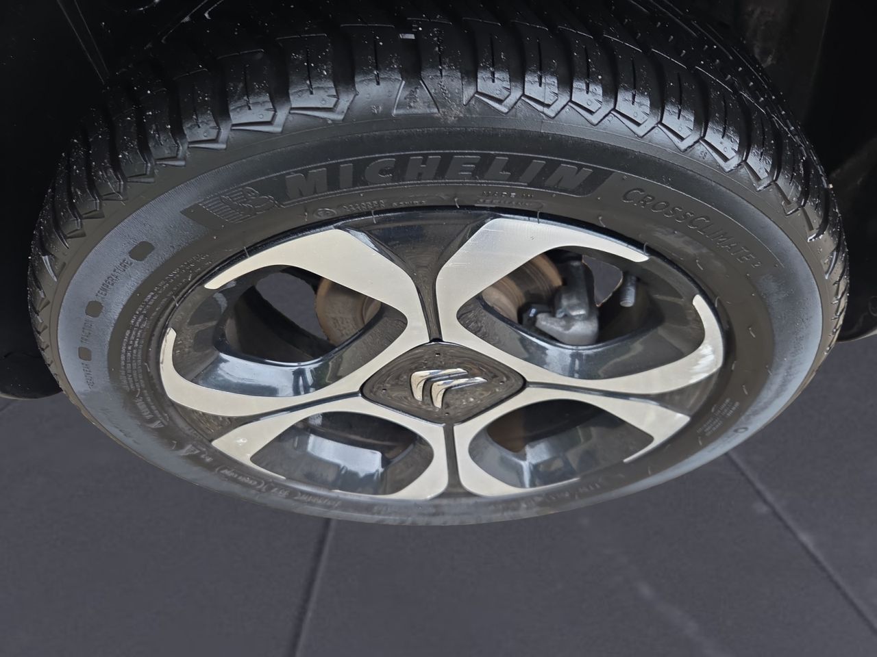 Citroën C3 Aircross SHINE BLUE HDI 100 CV - Foto 2