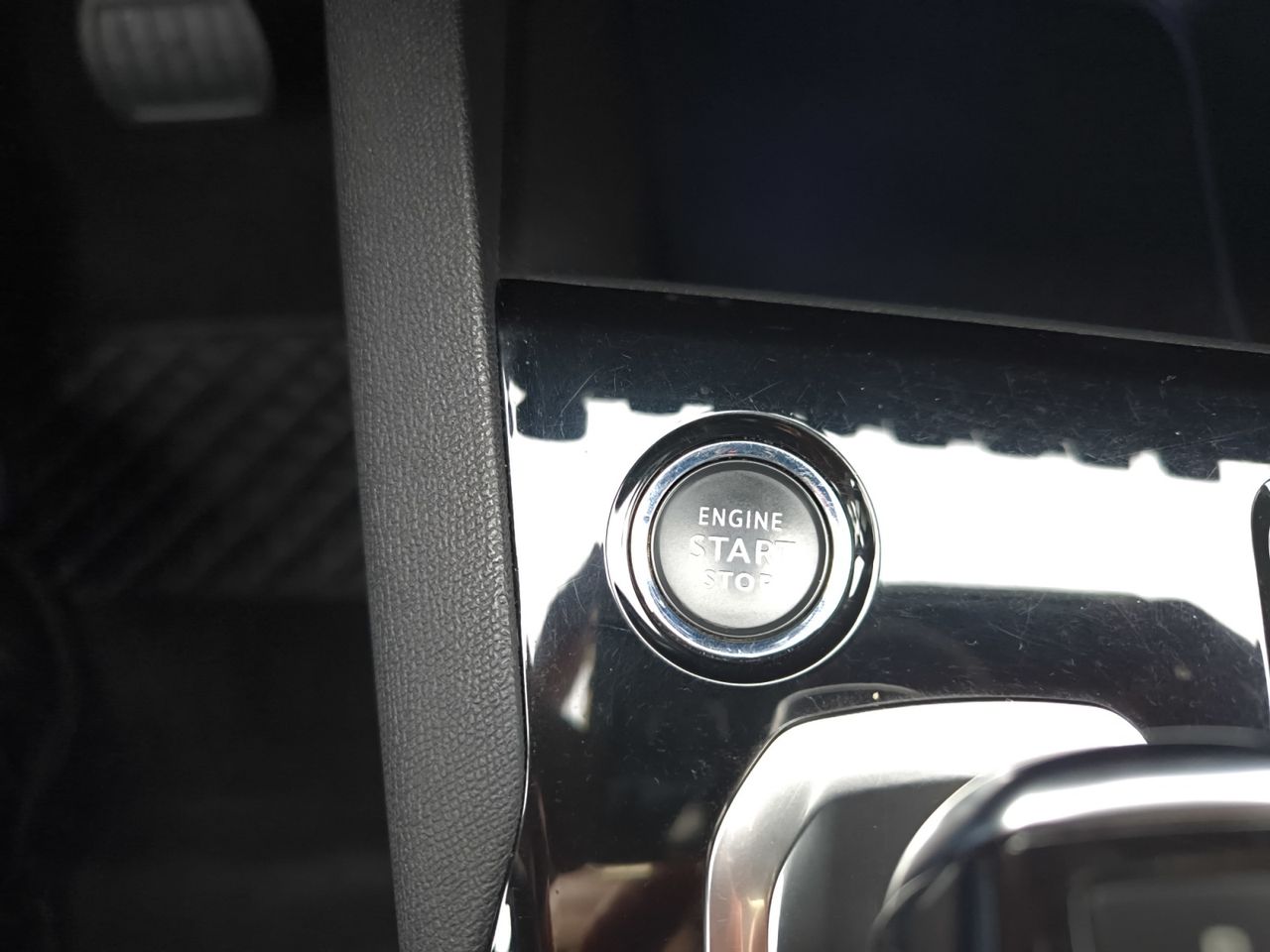 Peugeot 3008 Hybrid ALLURE HYBRID 225 e EAT8 - Foto 2