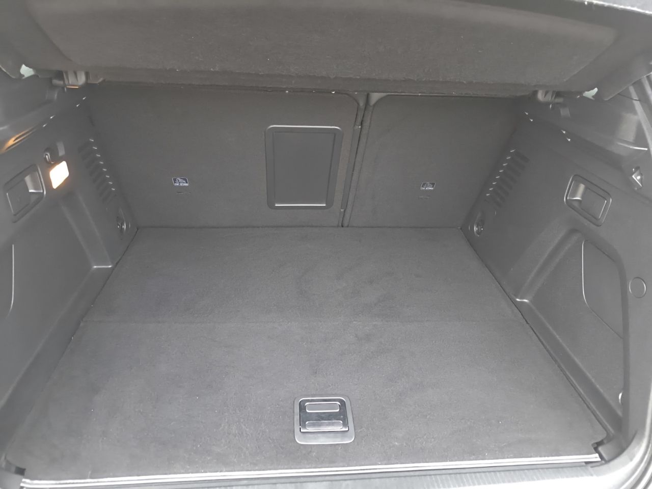 Peugeot 3008 Hybrid ALLURE HYBRID 225 e EAT8  - Foto 2