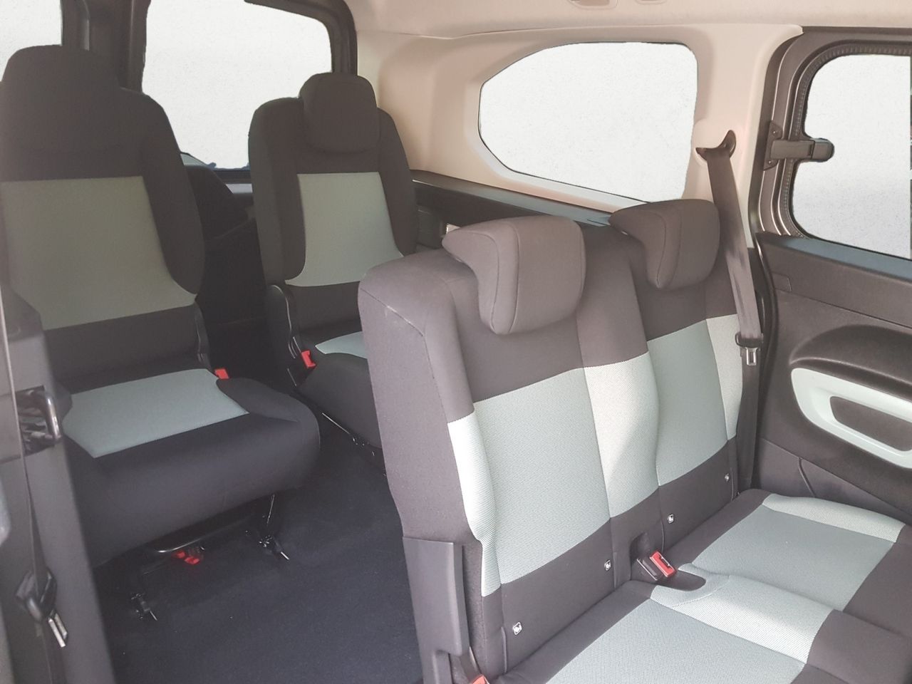 Citroën Berlingo TALLA XL FEEL BLUE HDI 130 CV  - Foto 2