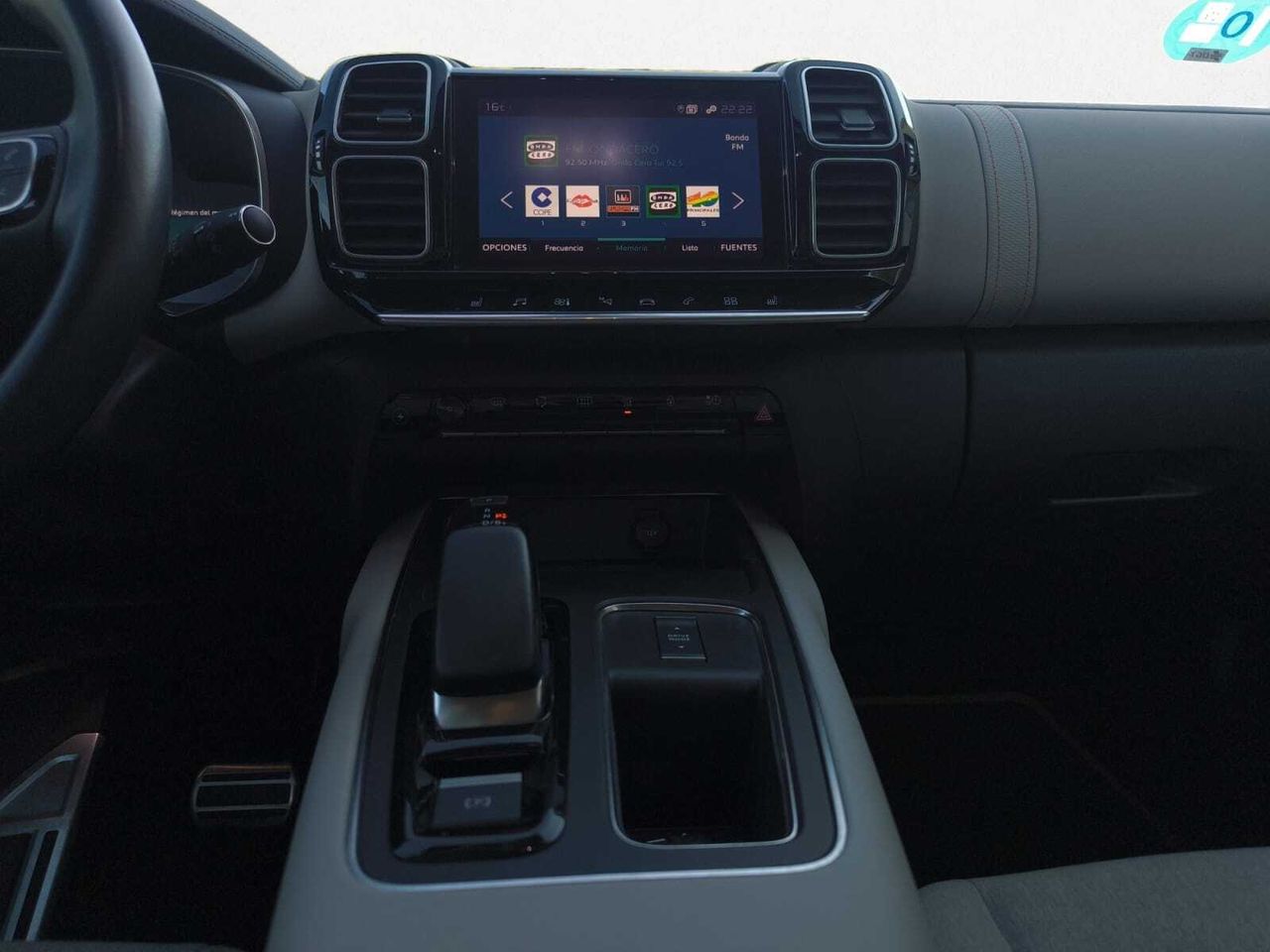 Citroën C5 Aircross HYBRID 225 e-EAT8 SHINE  - Foto 2