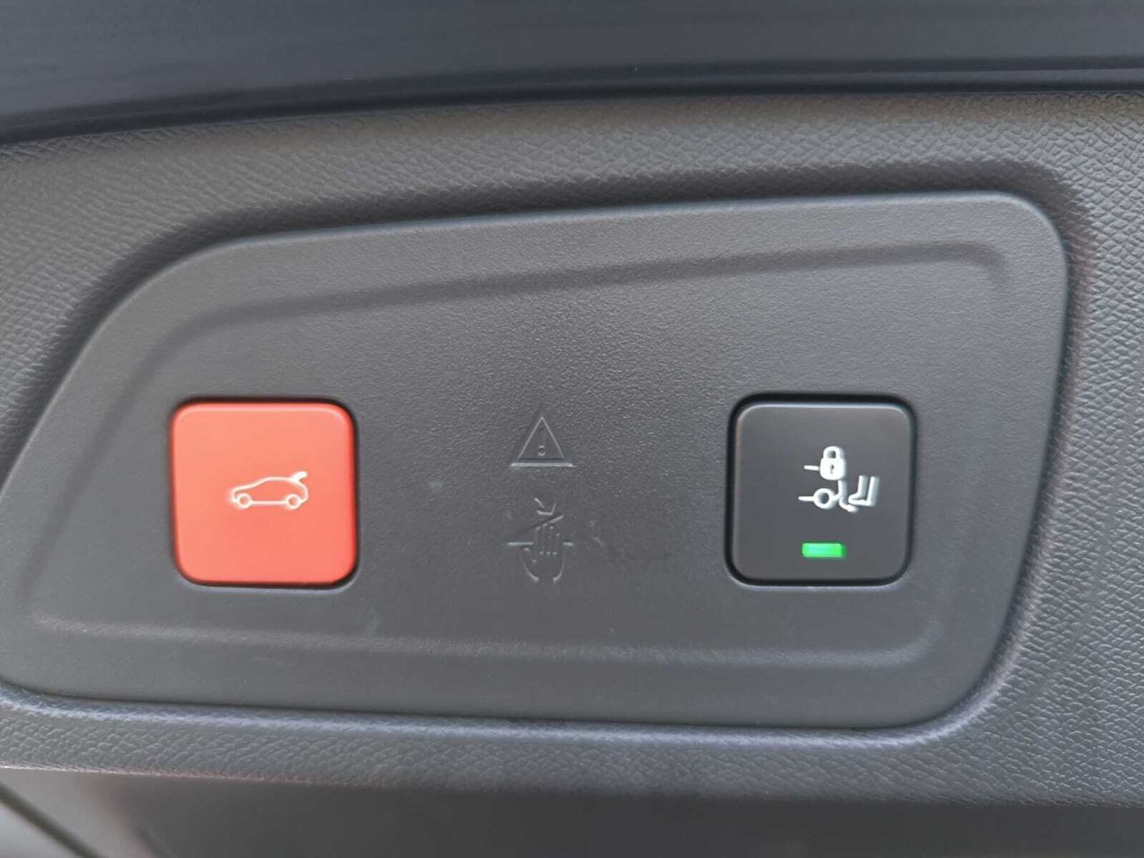 Citroën C5 Aircross HYBRID 225 e-EAT8 SHINE  - Foto 2