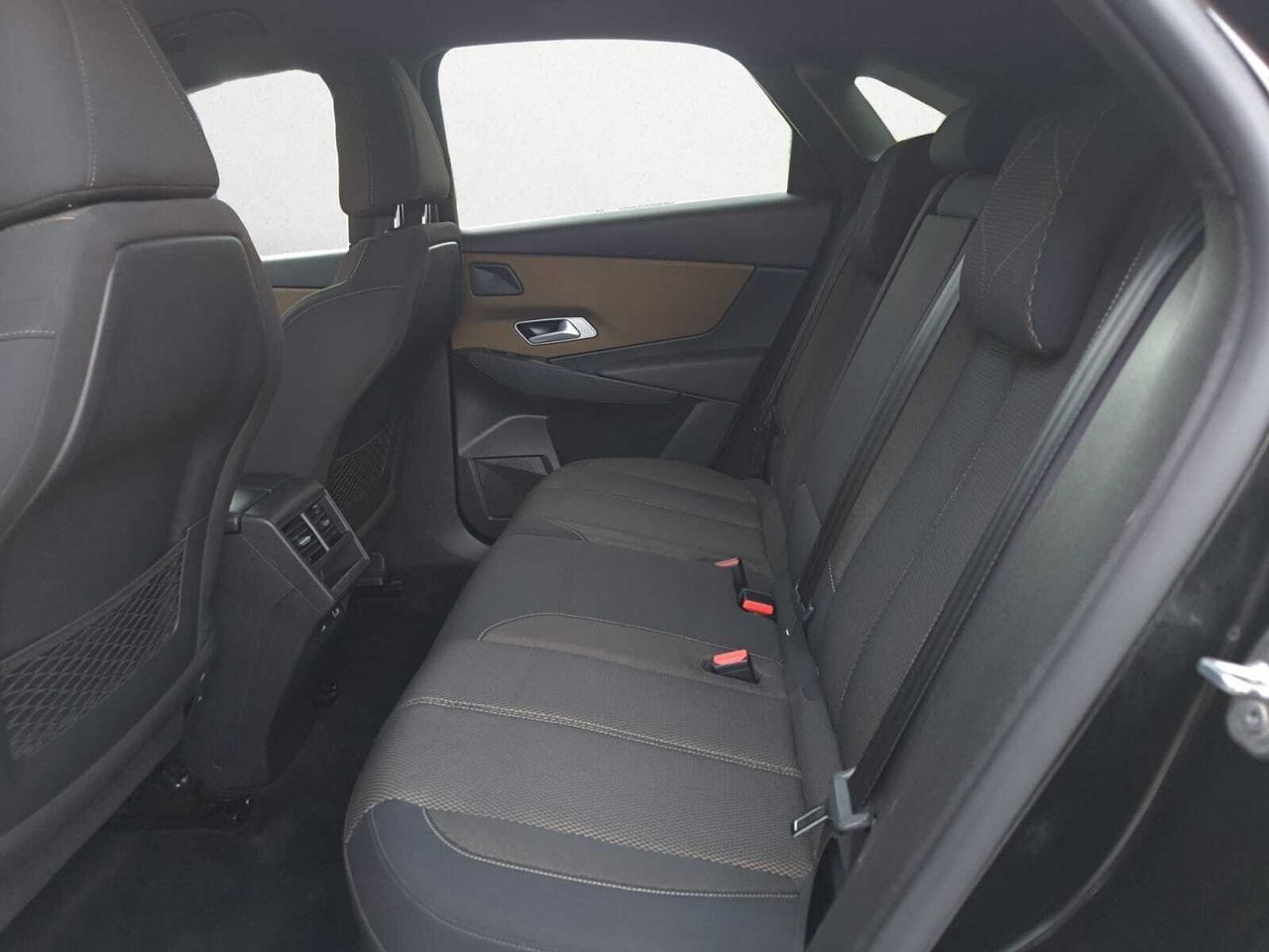 DS DS 7 CROSSBACK BLUE HDI 130 AUT SO CHIC  - Foto 2