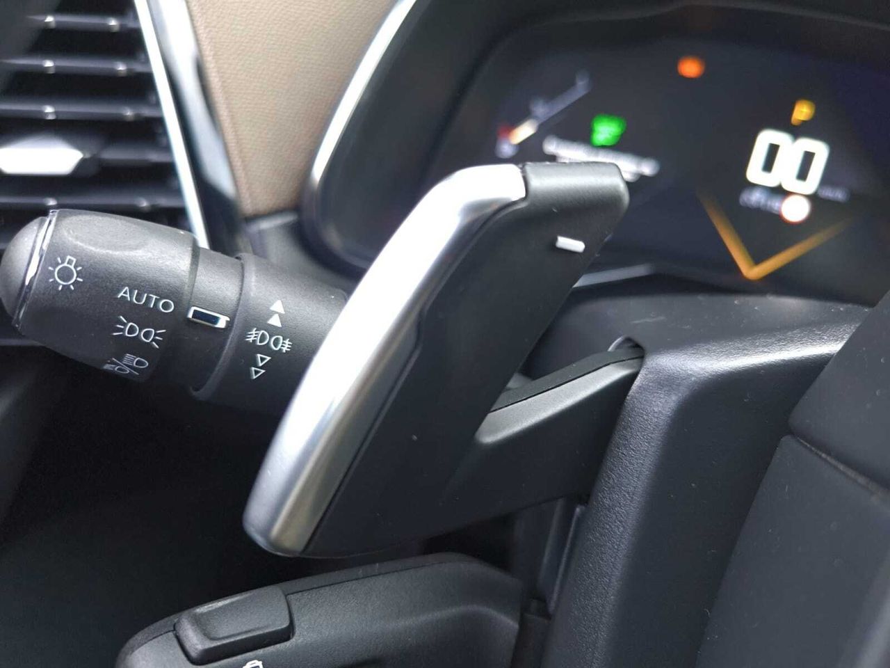 DS DS 7 CROSSBACK BLUE HDI 130 AUT SO CHIC  - Foto 2