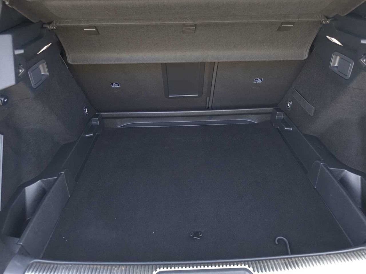 DS DS 7 CROSSBACK BLUE HDI 130 AUT SO CHIC  - Foto 2