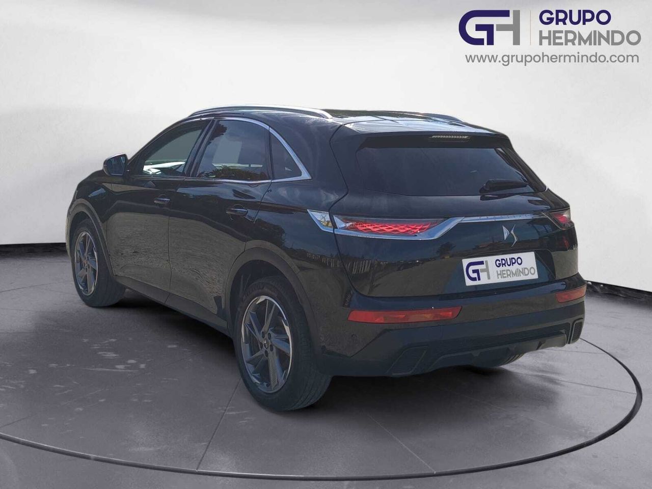 DS DS 7 CROSSBACK BLUE HDI 130 AUT SO CHIC  - Foto 2