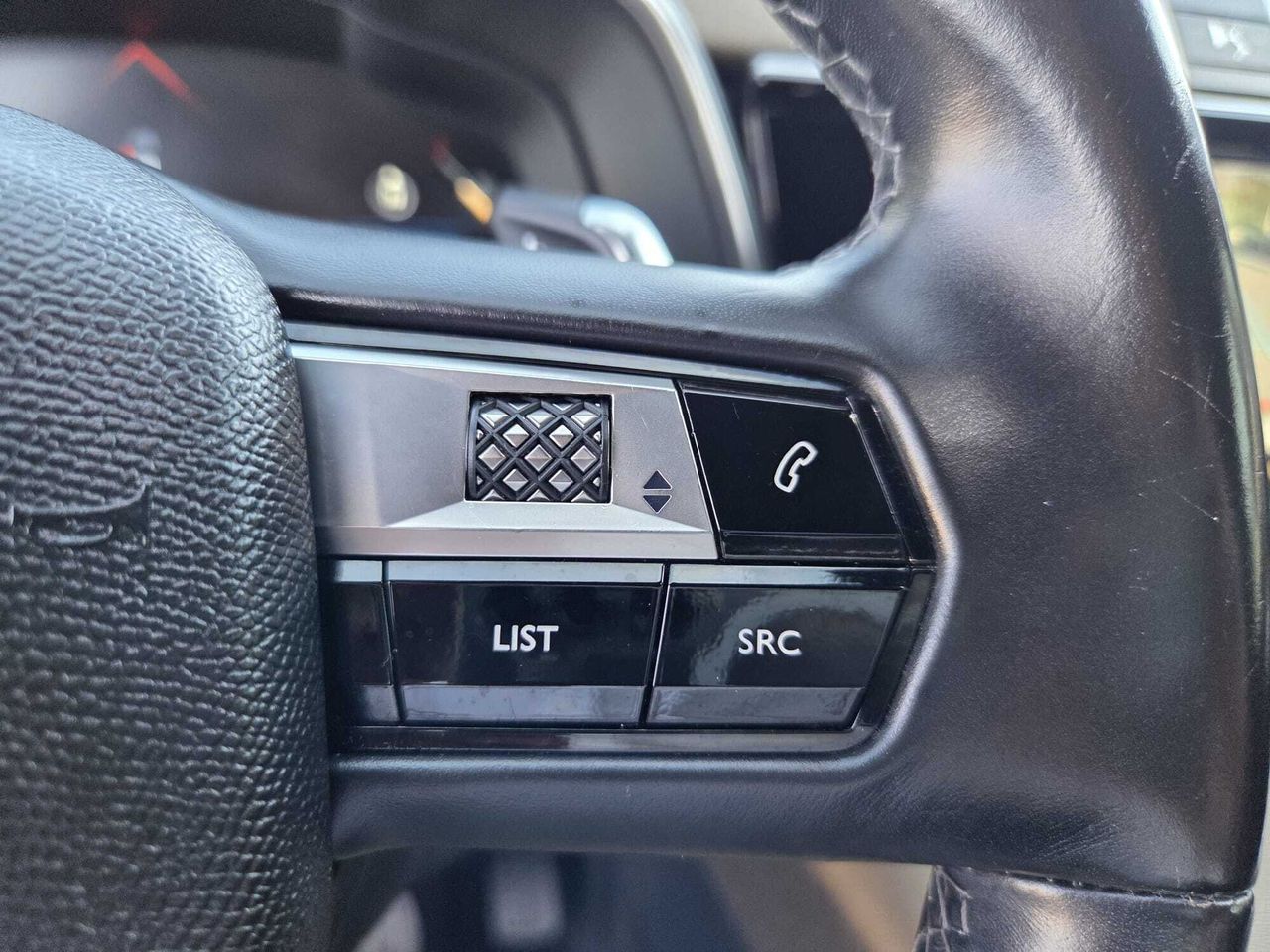 DS DS 7 CROSSBACK BLUE HDI 130 CV EFFICIENCY AUTOMATIC  - Foto 2