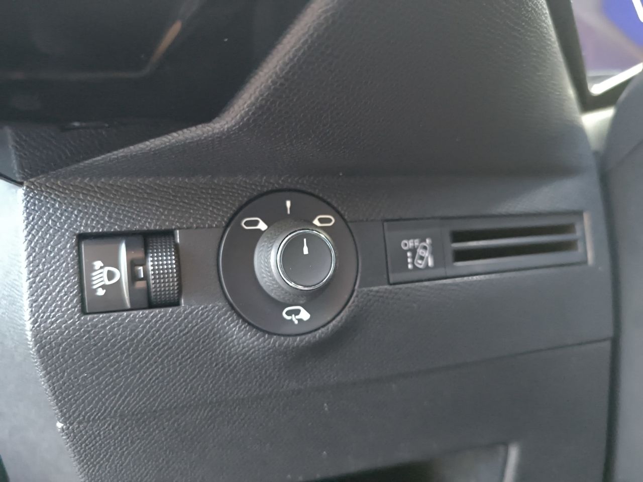 DS DS 7 CROSSBACK BLUE HDI 180 CV AUT PERFORMANCE LINE  - Foto 2