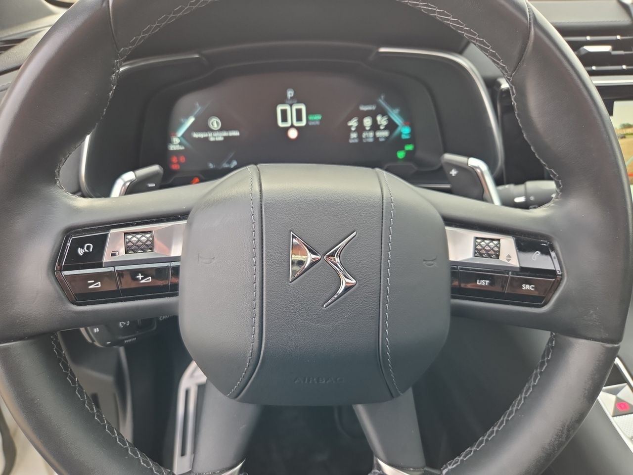 DS DS 7 Crossback E TENSE 300 4X4 LIGNE NOIRE  - Foto 2